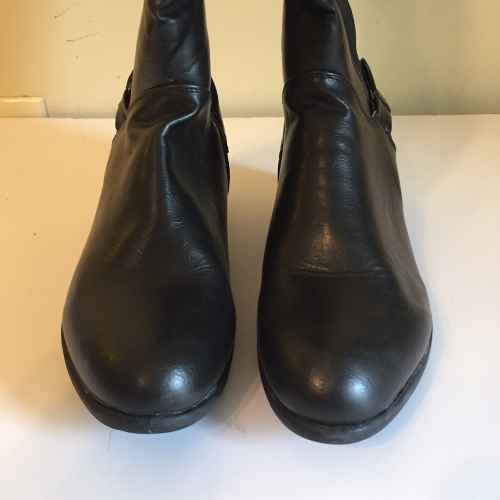 Wide Calf Riding Boots - Picture 3 of 4